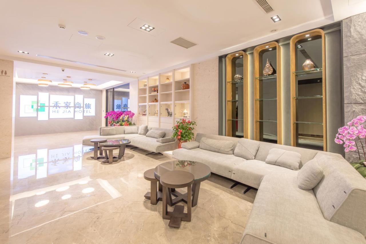 He-Jia Hotel مياولي المظهر الخارجي الصورة