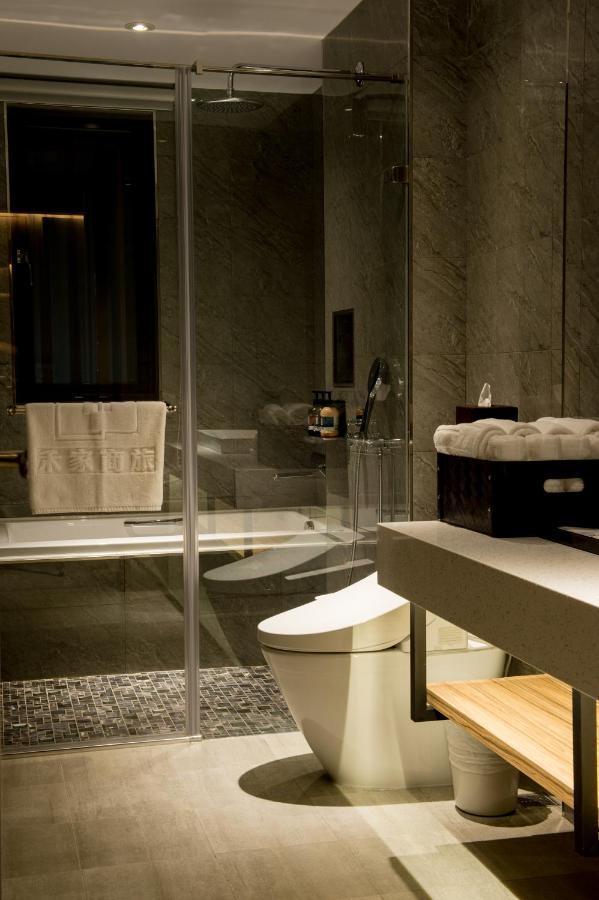 He-Jia Hotel مياولي المظهر الخارجي الصورة
