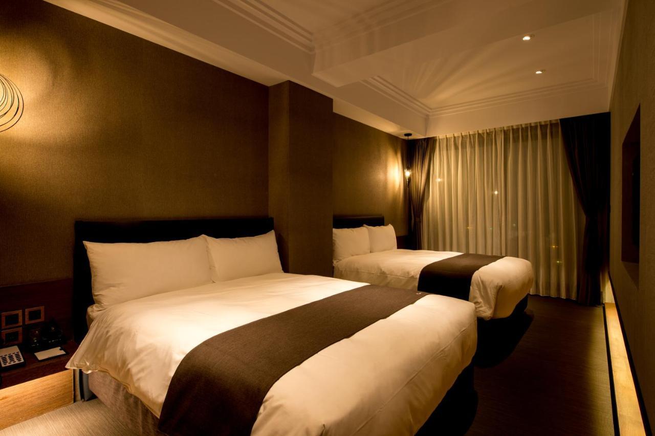 He-Jia Hotel مياولي المظهر الخارجي الصورة